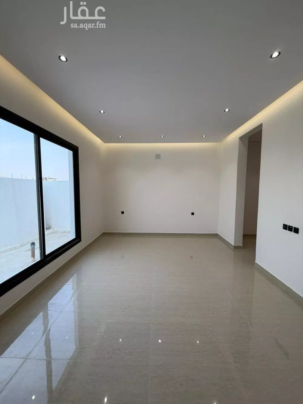 5 bedroom apartment in Al Janadriyah 12