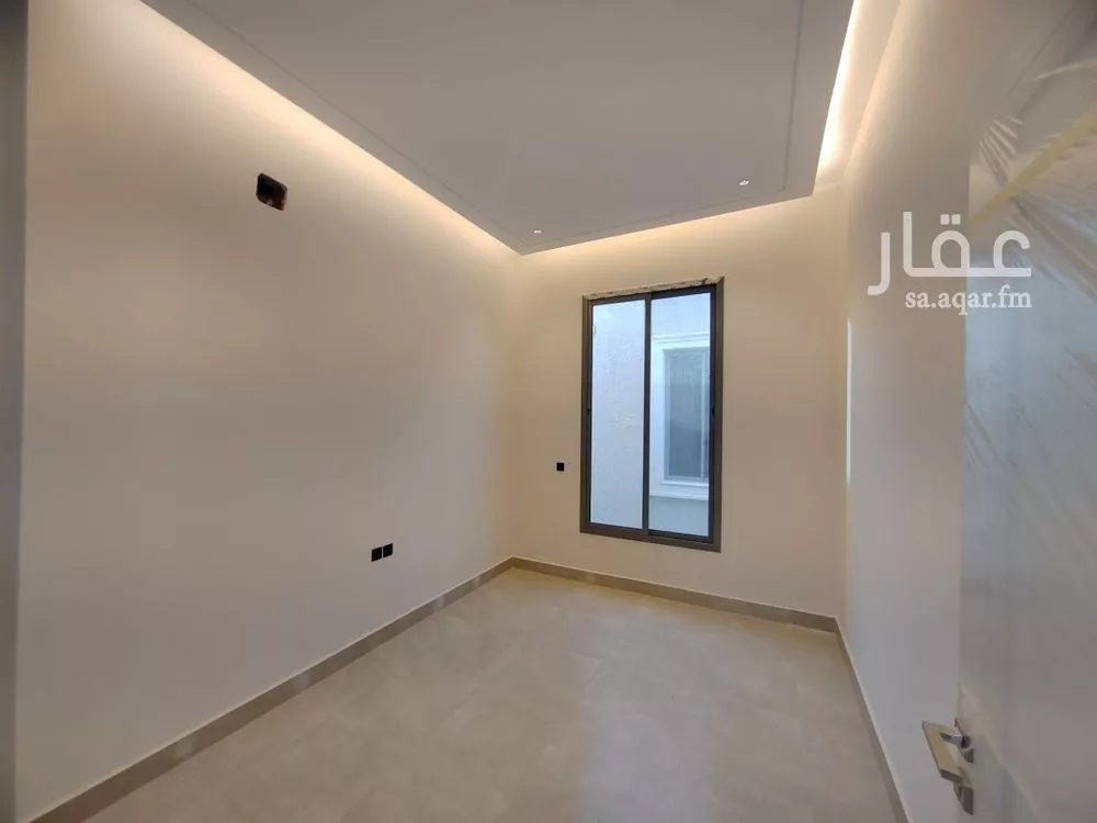 4 bedroom apartment in Al Yarmouk 5