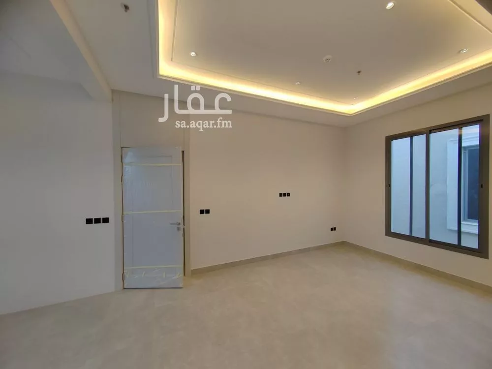 4 bedroom apartment in Al Yarmouk 7