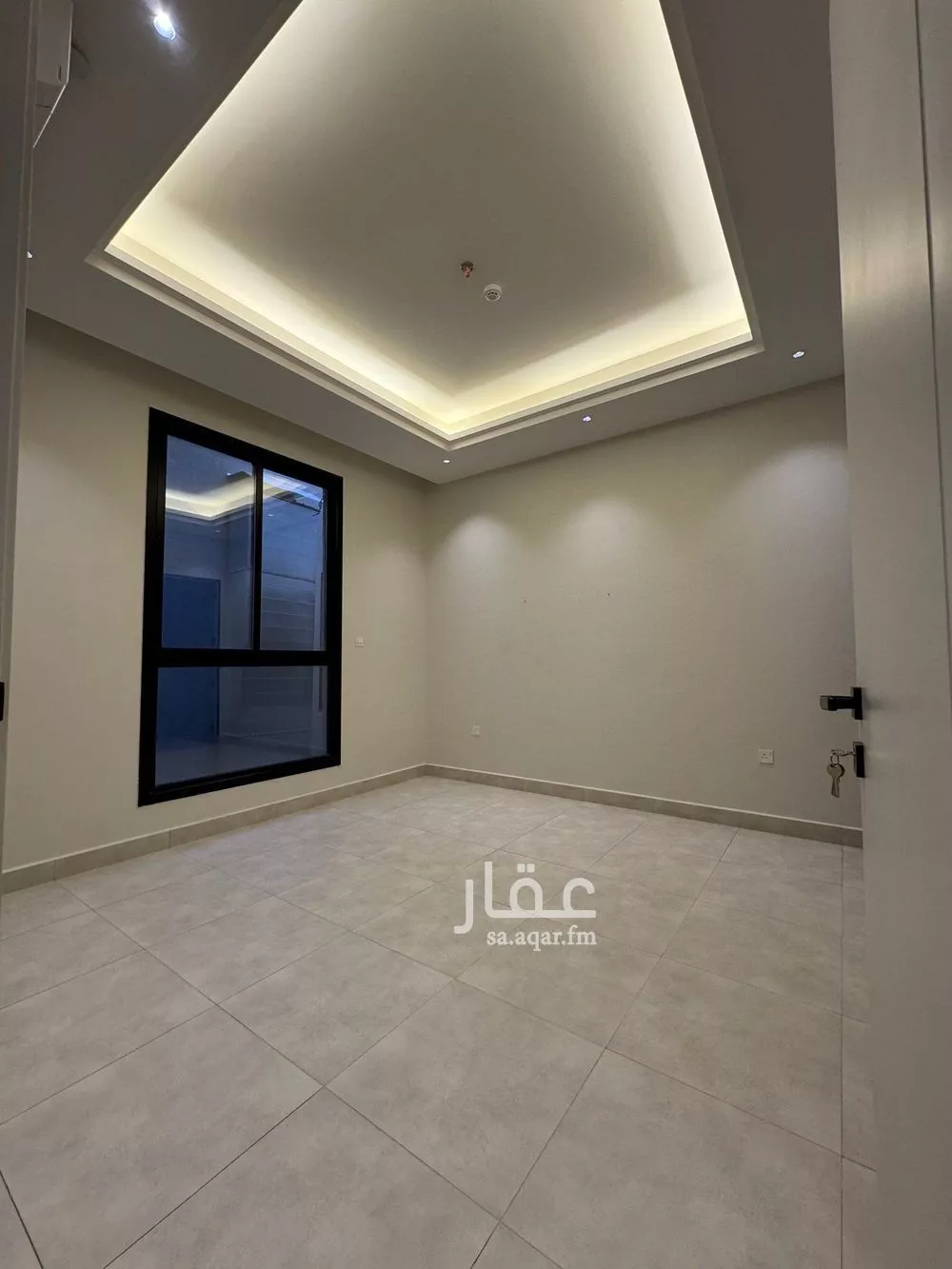 شقة 3 غرف في العارض 7