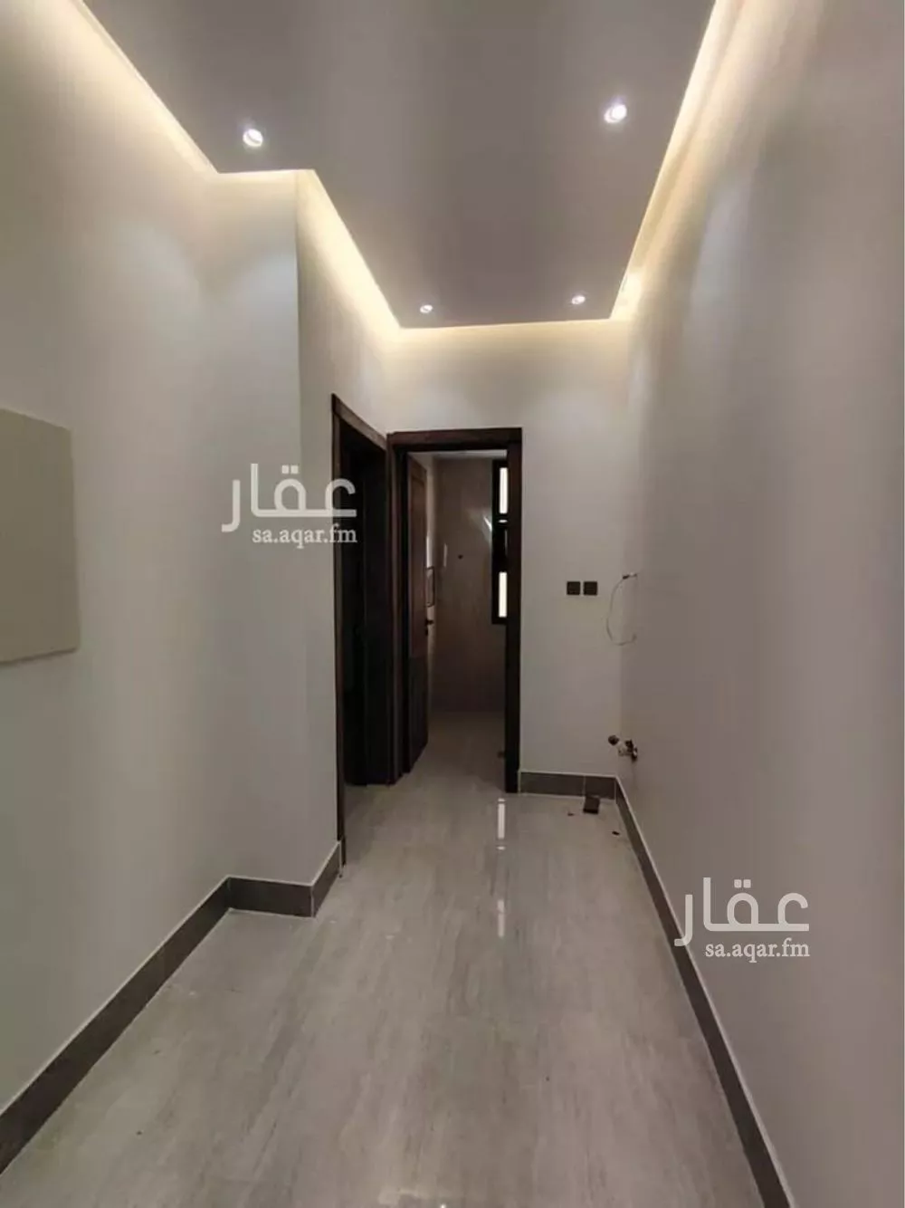 شقة 5 غرف في عكاظ 6