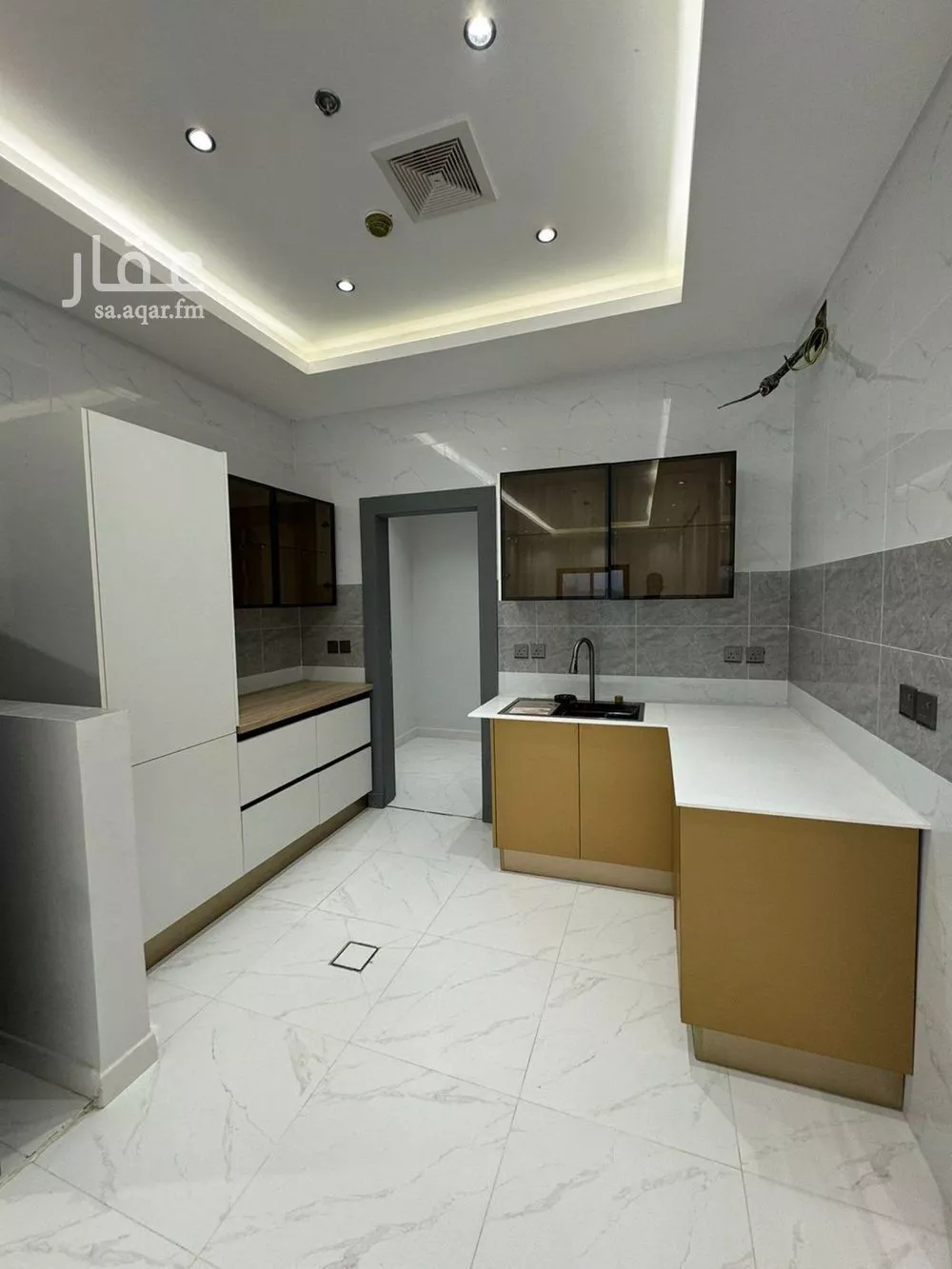 3 bedroom apartment in Al Narjis 5