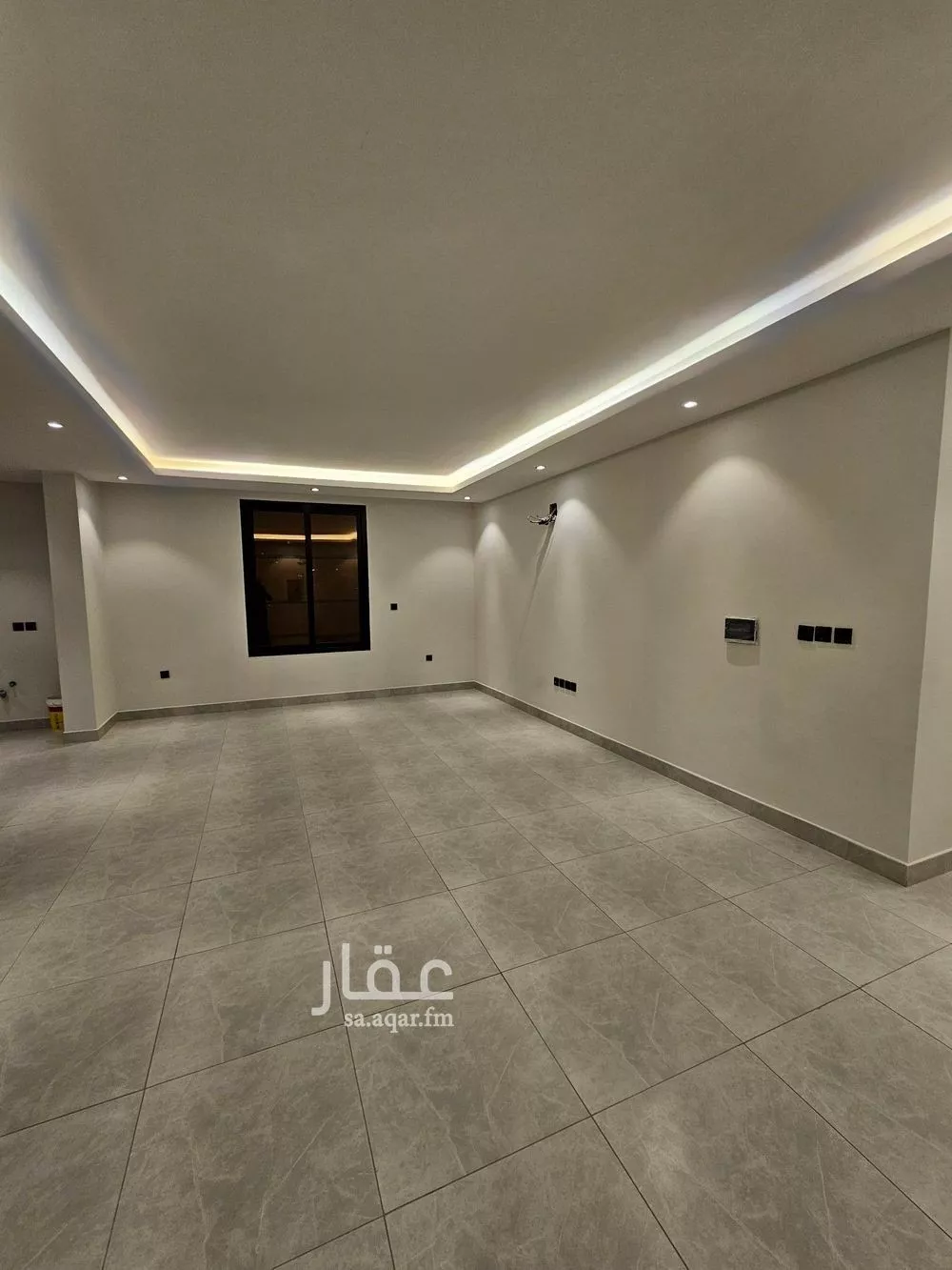 3 bedroom apartment in Al Yarmouk 2