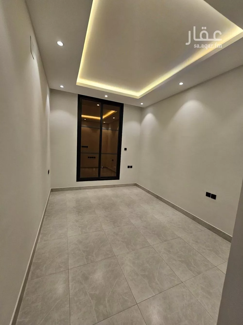 3 bedroom apartment in Al Yarmouk 4
