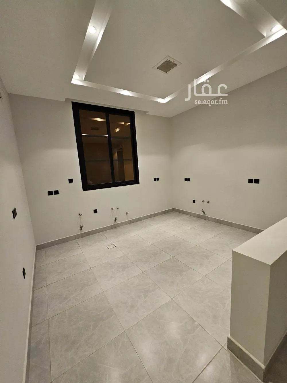3 bedroom apartment in Al Yarmouk 7