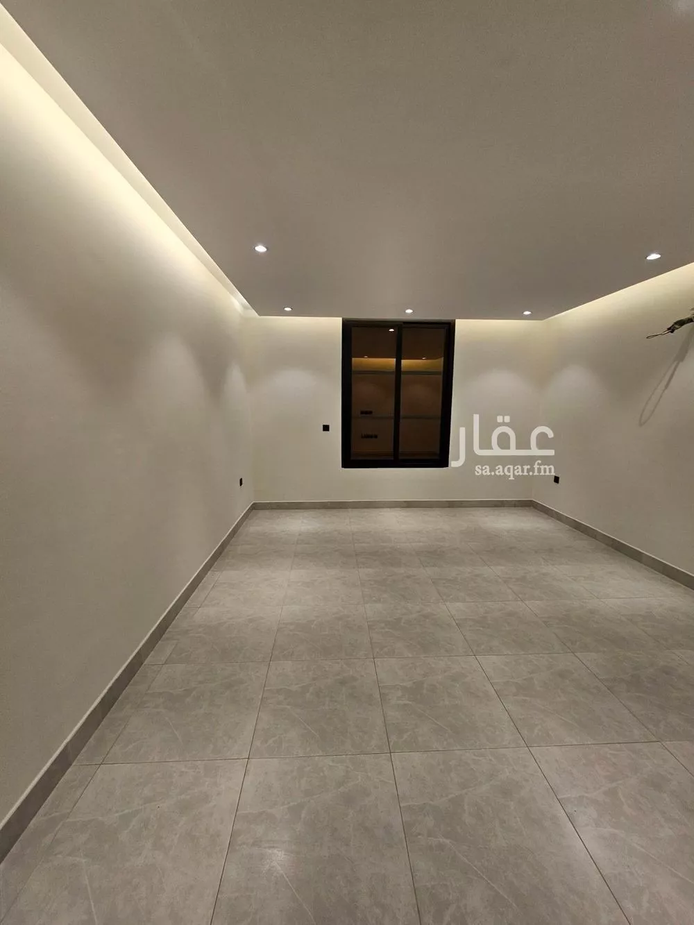 3 bedroom apartment in Al Yarmouk 8
