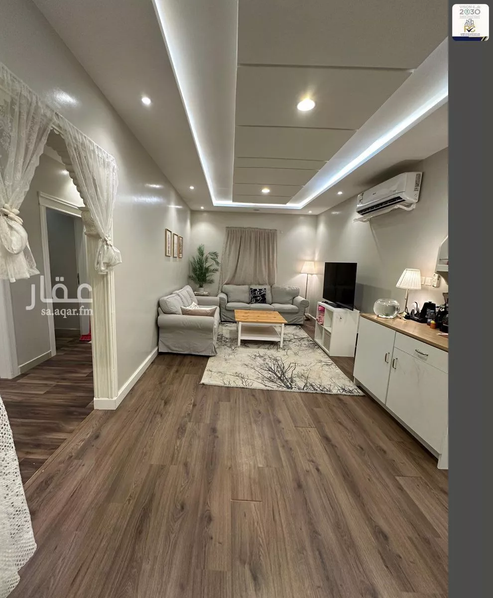 4 bedroom apartment in Dhahrat Laban 8