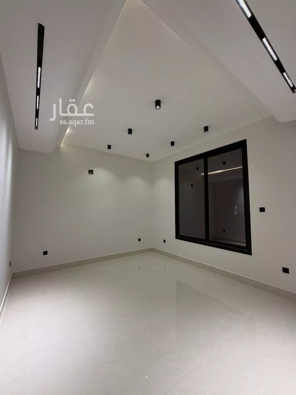 4 bedroom apartment in Al Rimal 18