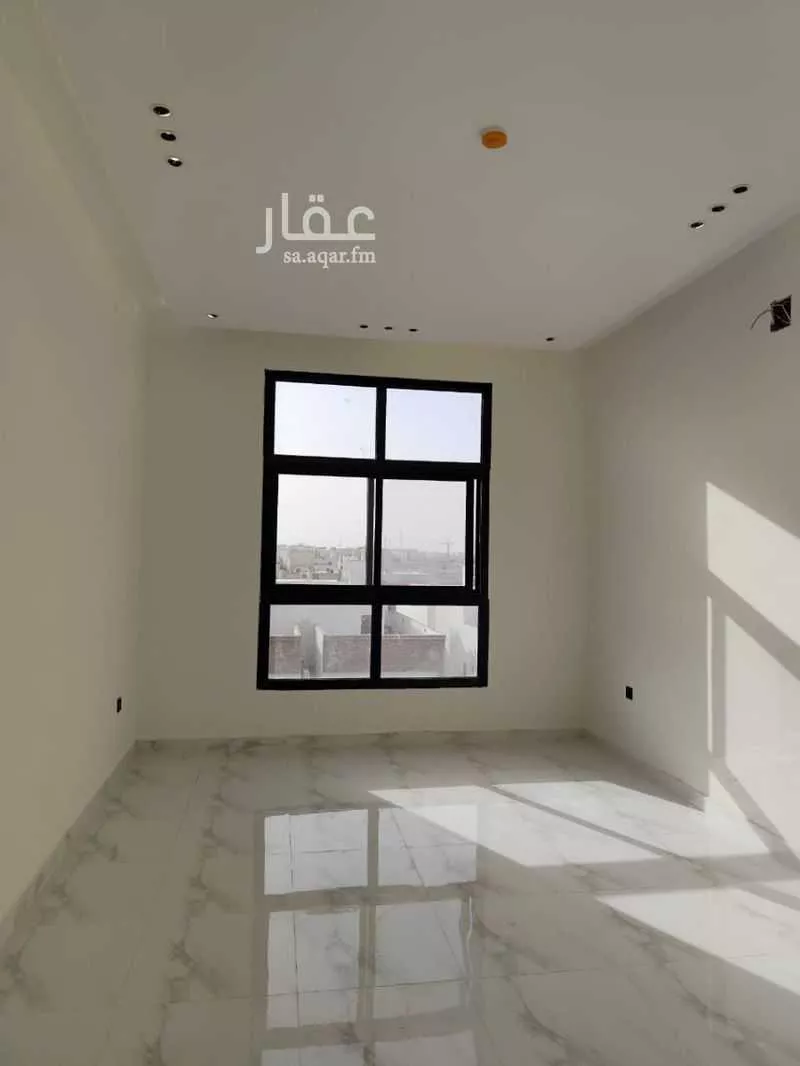 5 bedroom apartment in Al Zahrah 3