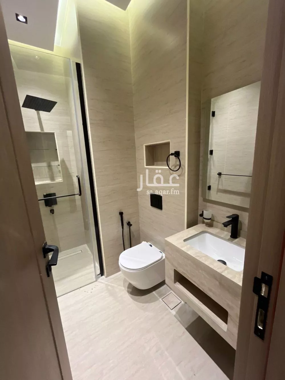 3 bedroom apartment in Al Mahdiyyah 21