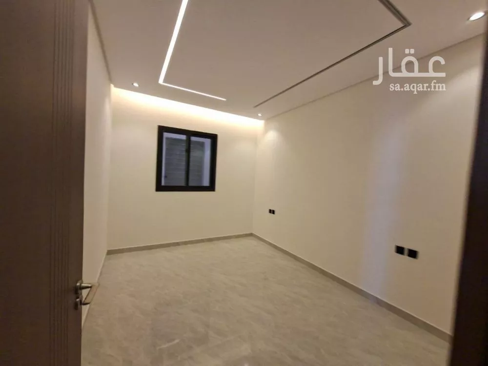 شقة 4 غرف في بدر 8
