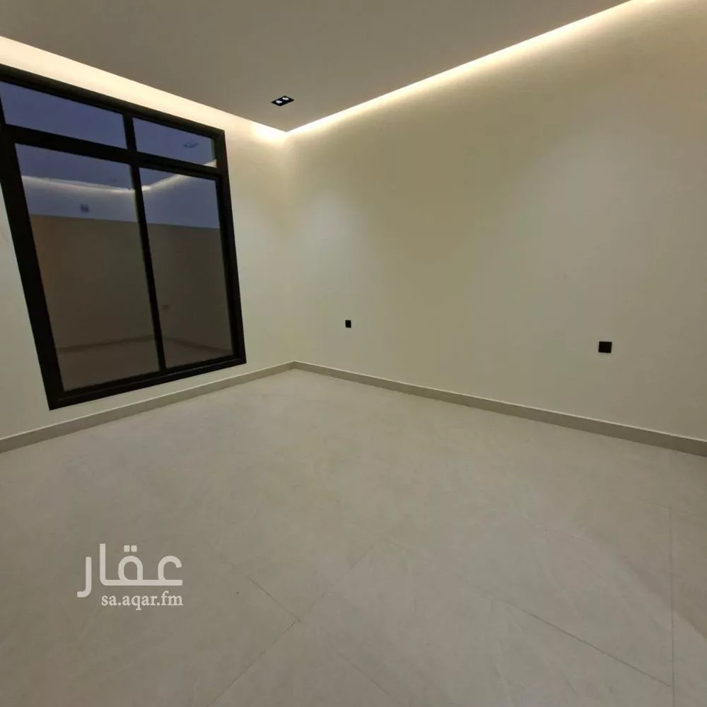 دور 4 غرف في الخليج 3