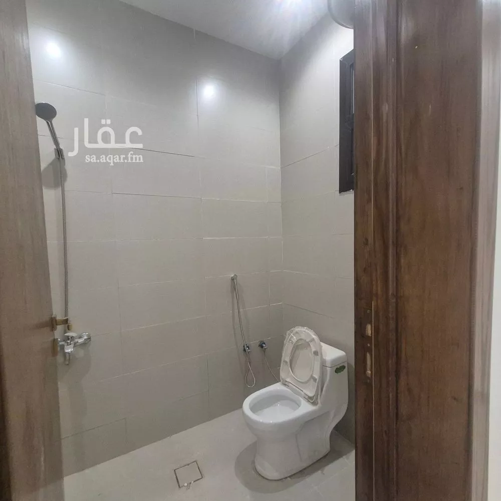 4 bedroom apartment in Tuwaiq 2