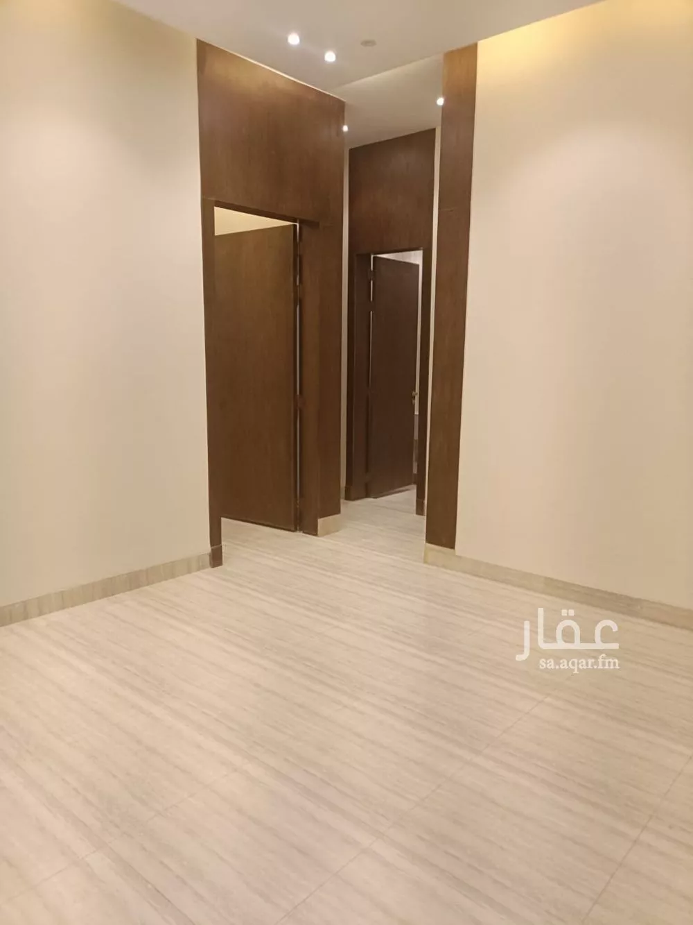 شقة 4 غرف في الرمال 3