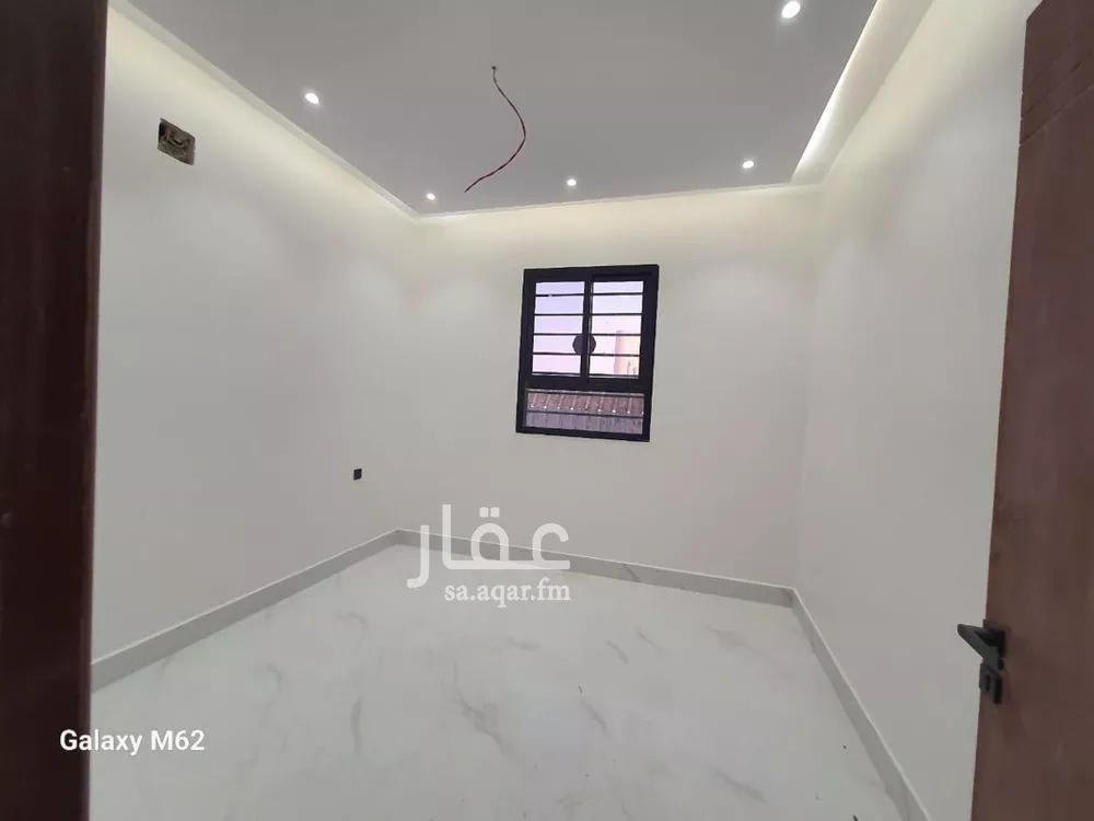 3 bedroom apartment in Al Marwa 3