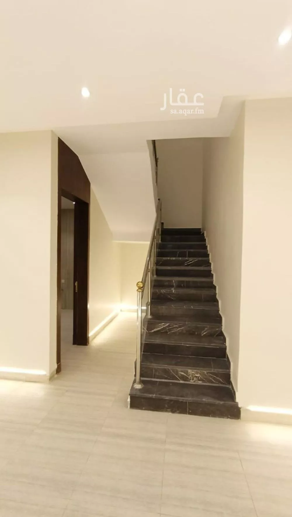 5 bedroom apartment in Al Rimal 3