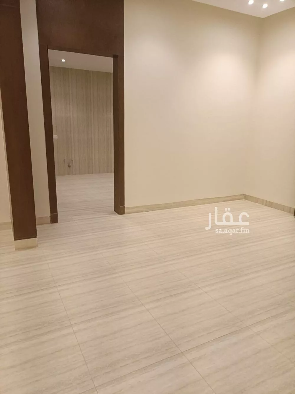 5 bedroom apartment in Al Rimal 27