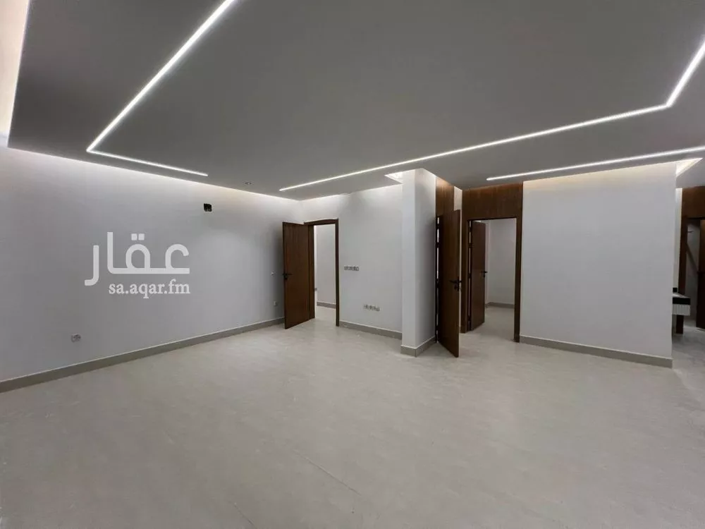 4 bedroom apartment in Dhahrat Namar 4