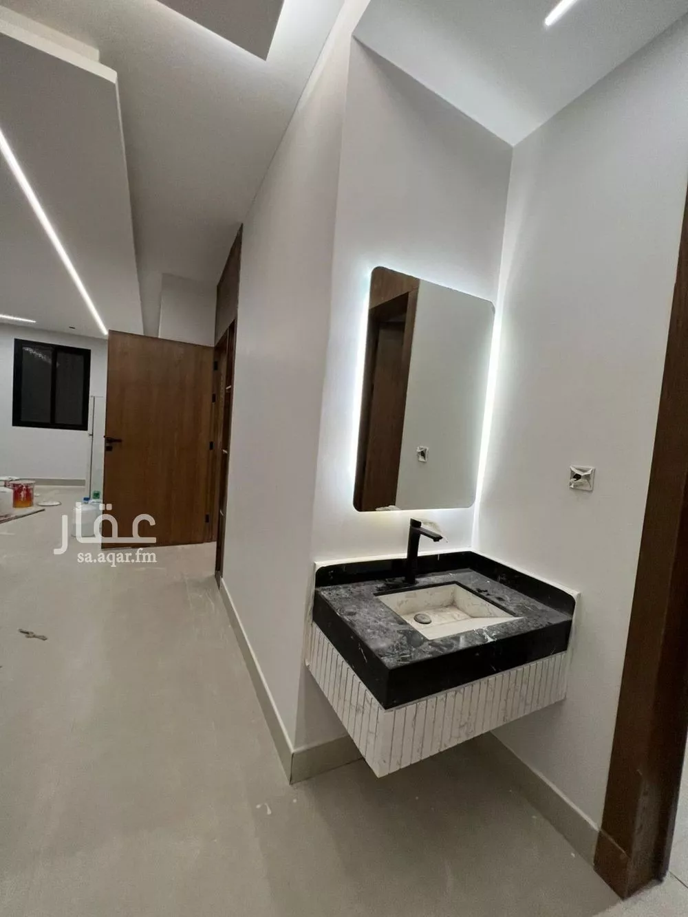 4 bedroom apartment in Dhahrat Namar 9