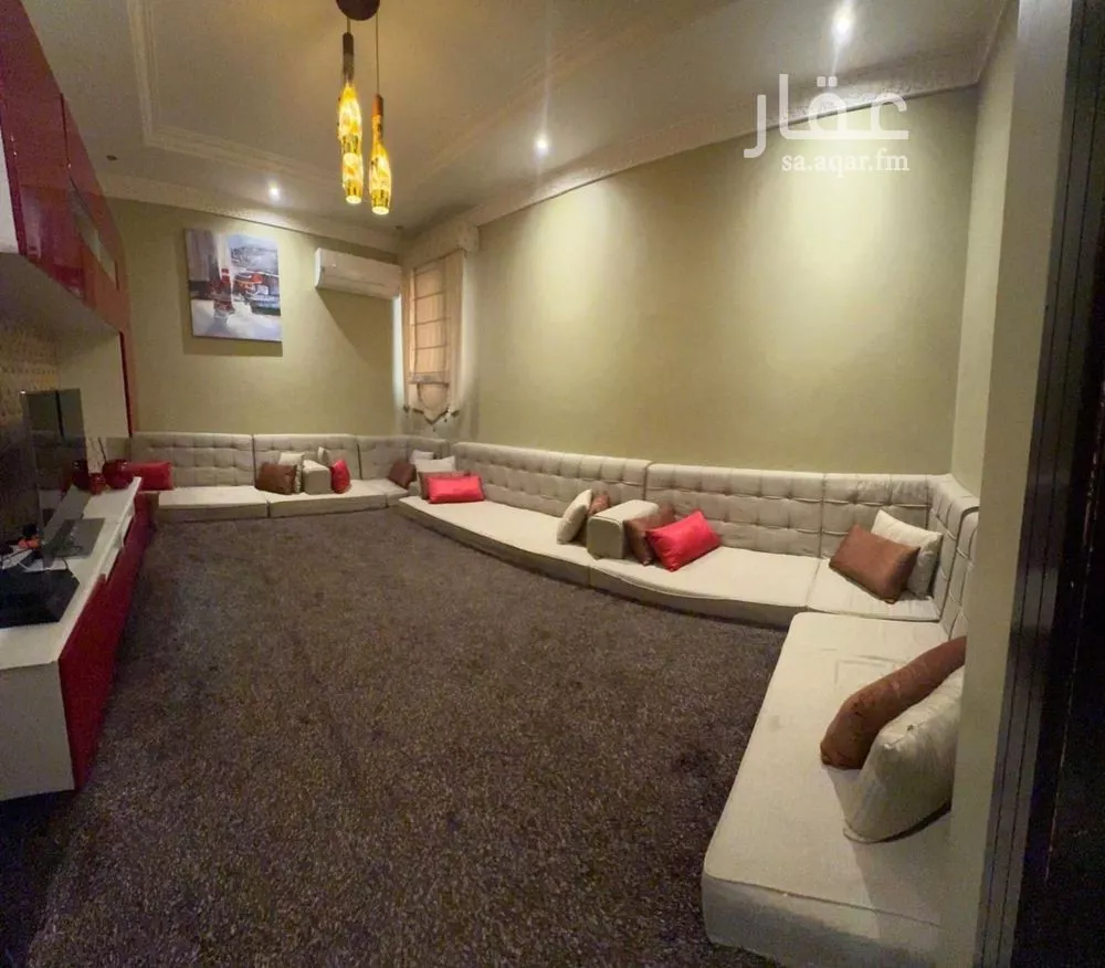 4 bedroom apartment in Al Sahafah 5