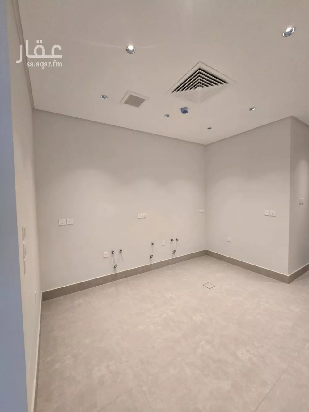 3 bedroom apartment in Al Aridh 9