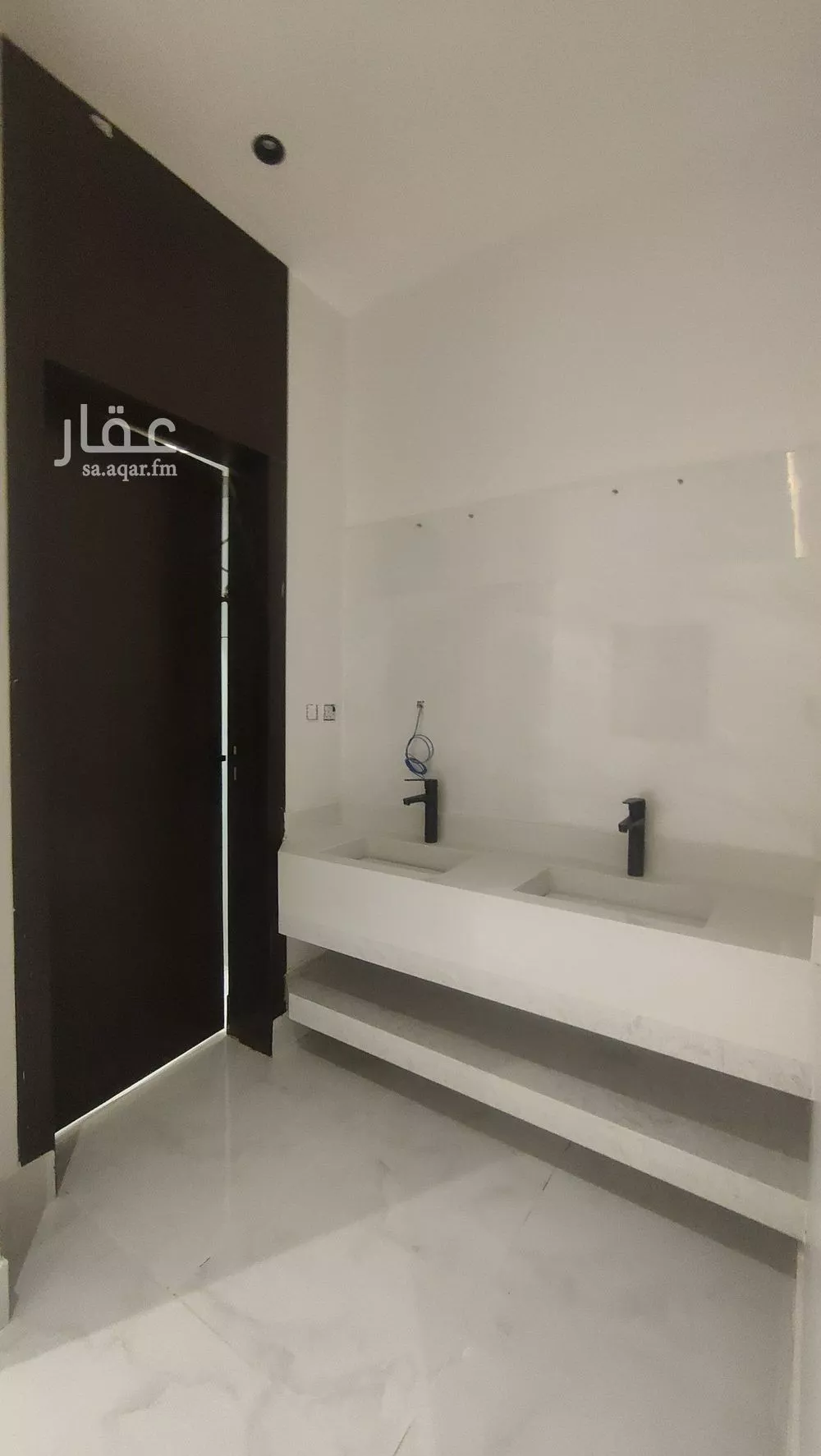 دور 5 غرف في الرمال 12