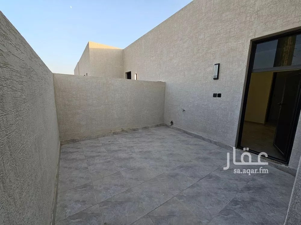 شقة 3 غرف في الجنادرية 8