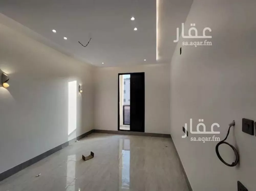 5 bedroom apartment in Okaz 3