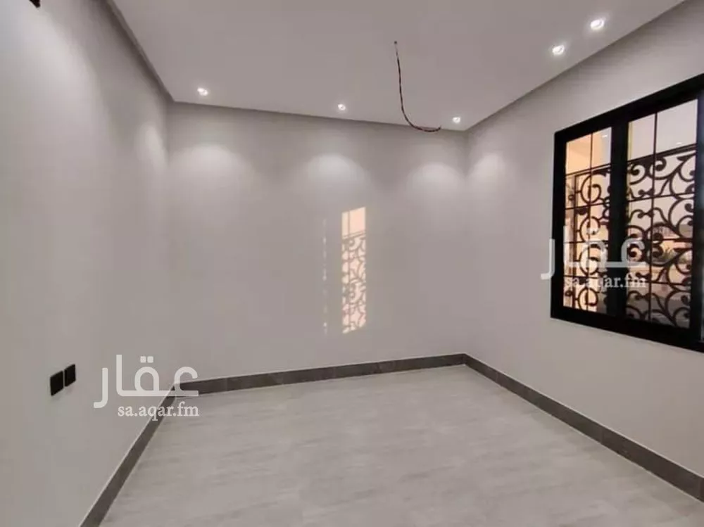 5 bedroom apartment in Okaz 6