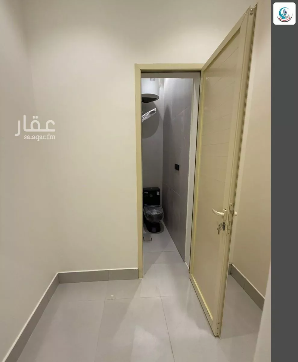 شقة 5 غرف في الجنادرية 9