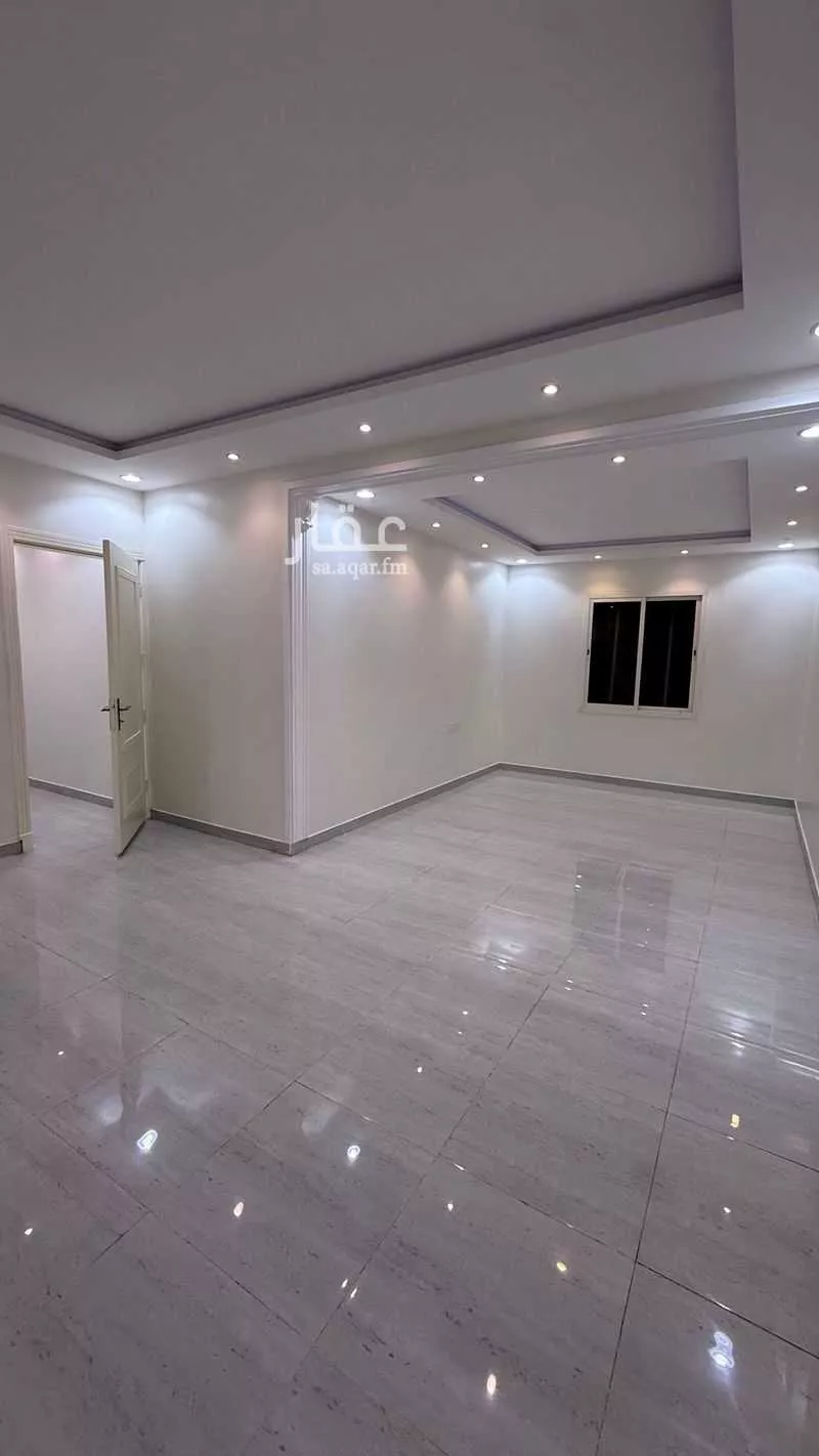 2 bedroom apartment in Qurtubah 9