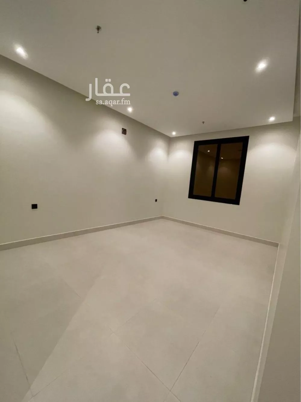 4 bedroom apartment in Granada 13