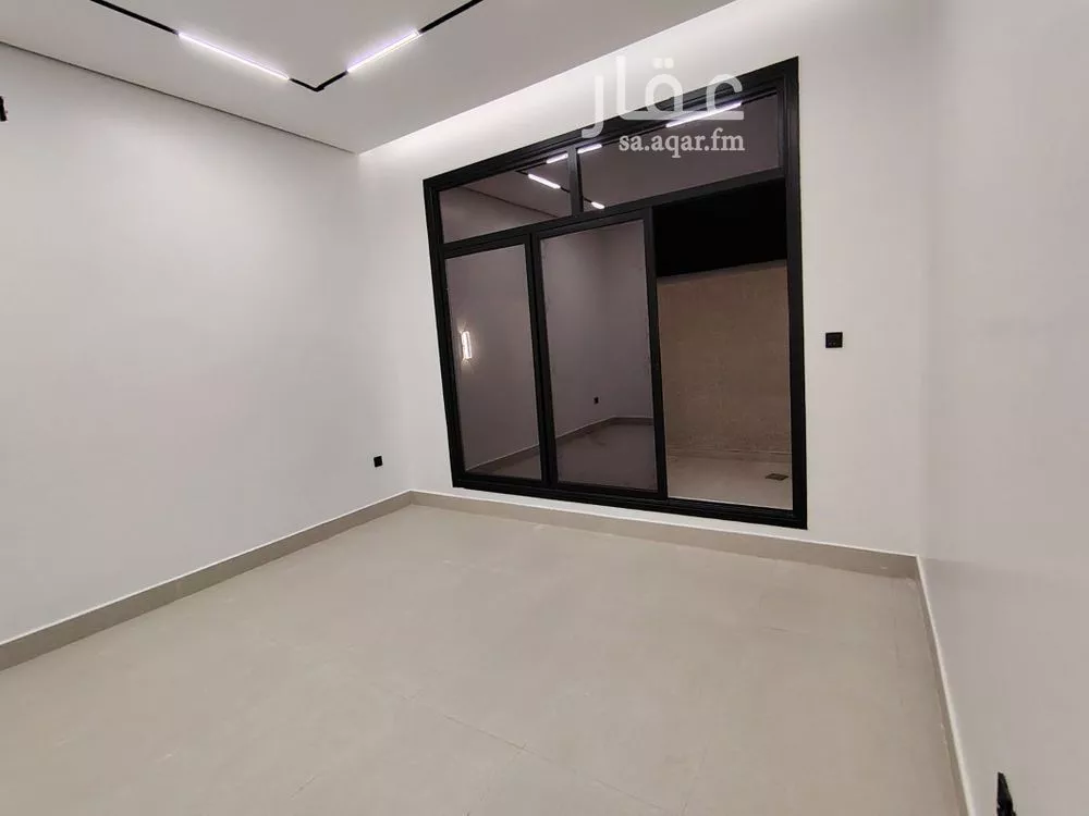 4 bedroom apartment in Al Maizilah, Riyadh 6