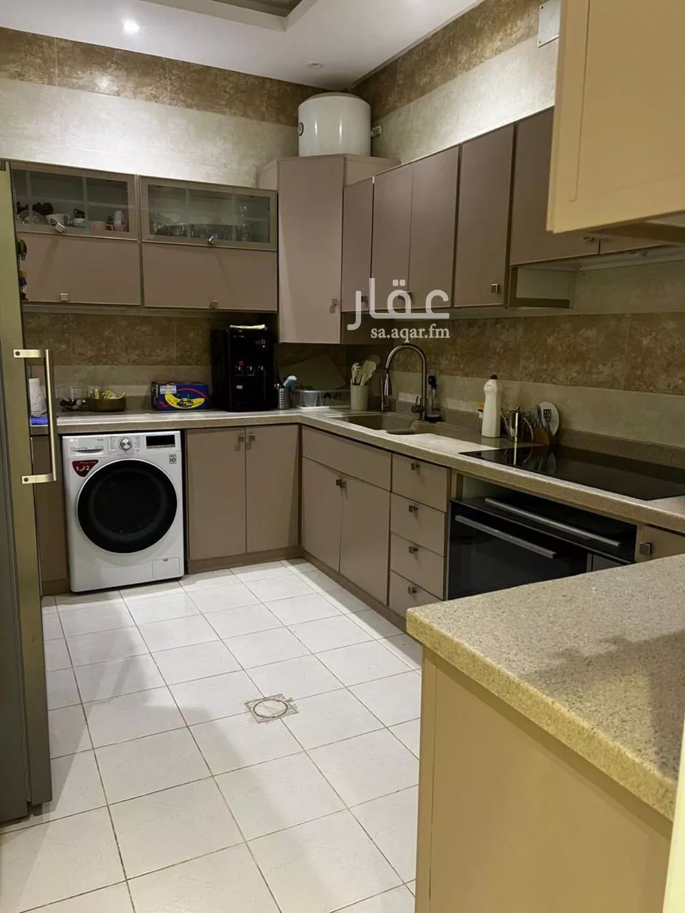 3 bedroom apartment in Qurtubah, Riyadh 4