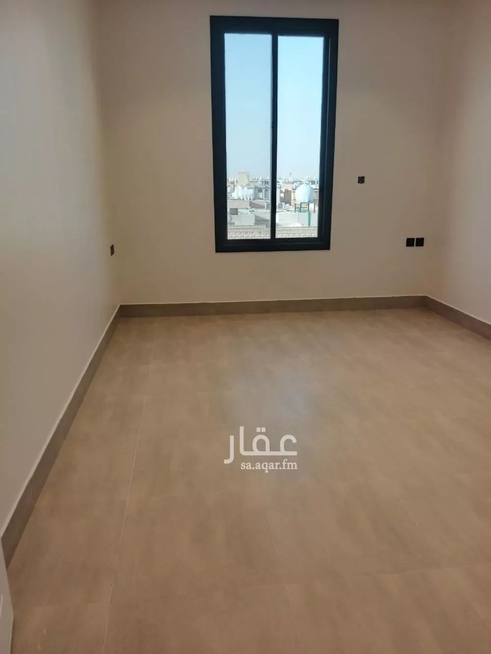 4 bedroom apartment in Al Yarmouk 5