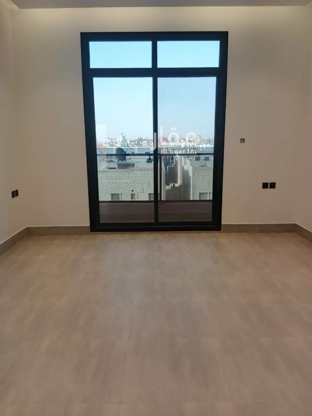 4 bedroom apartment in Al Yarmouk 6