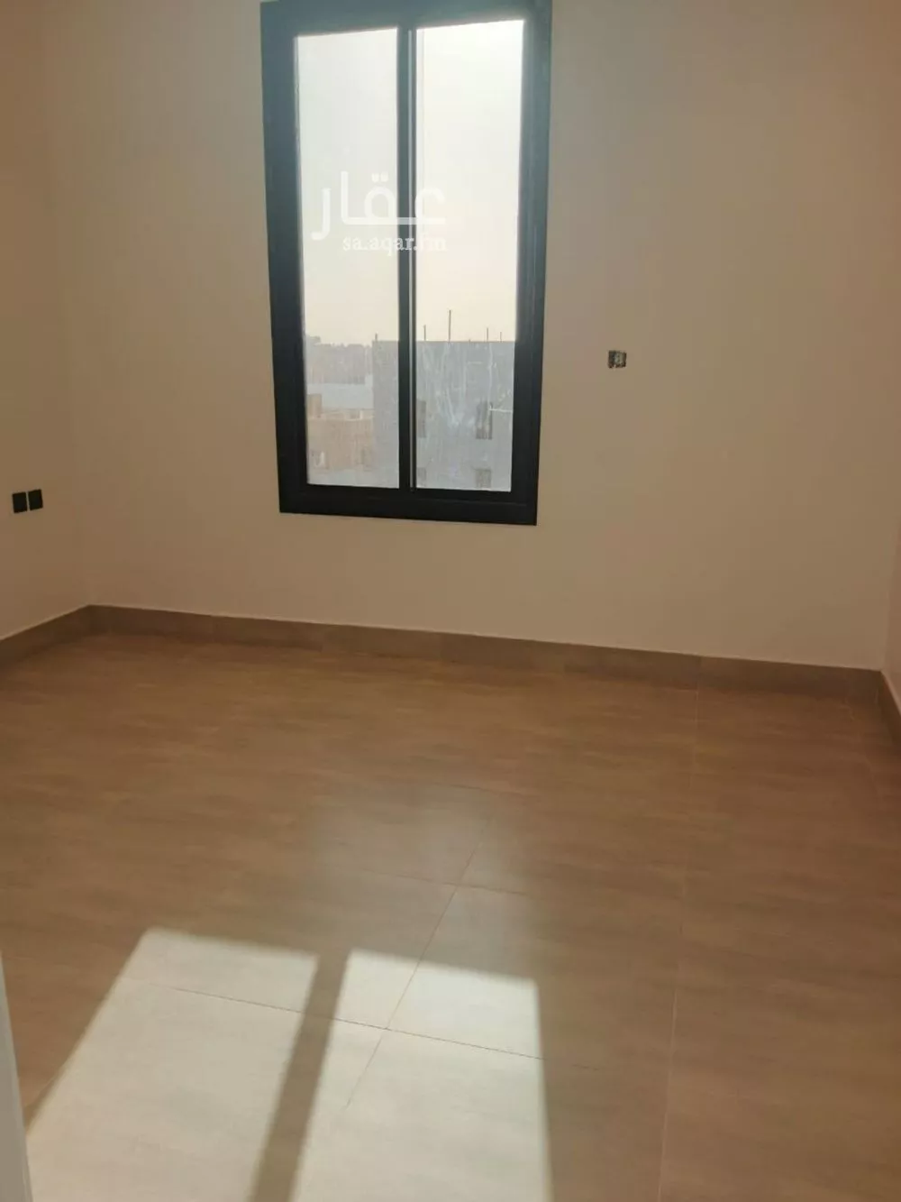 4 bedroom apartment in Al Yarmouk 8