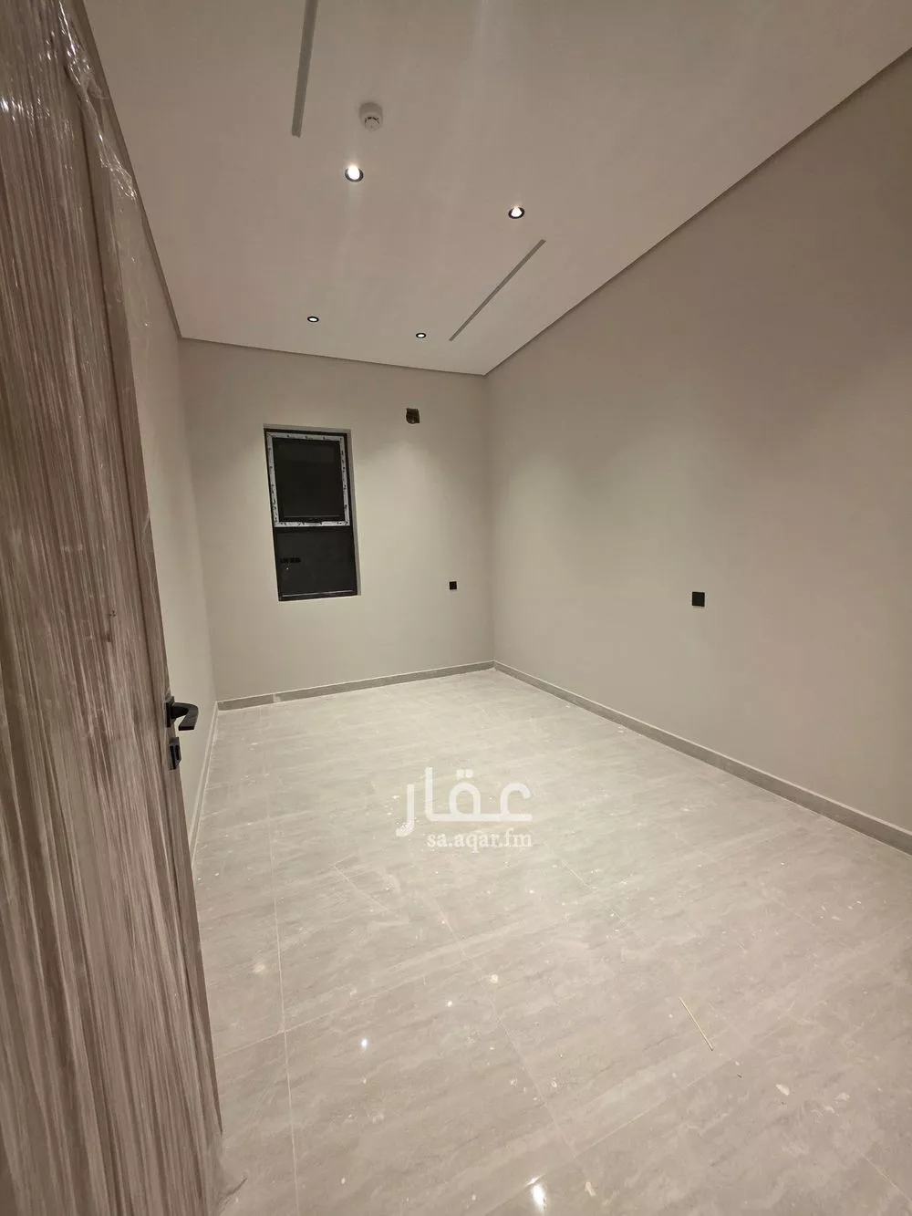 شقة 4 غرف في ظهرة نمار 8