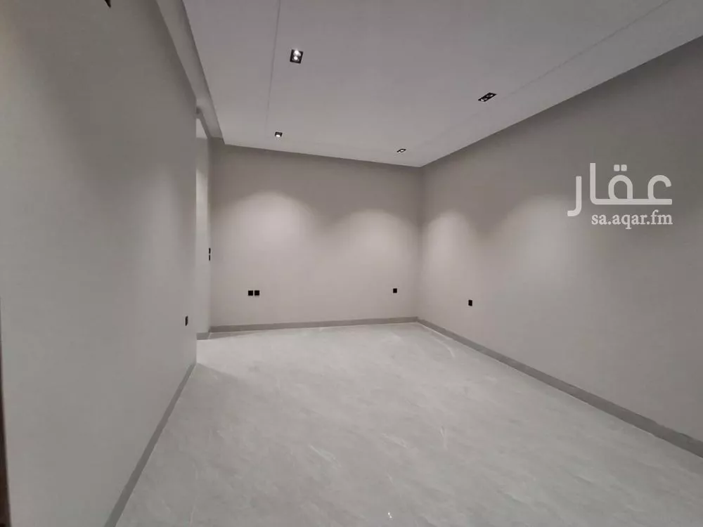 شقة 5 غرف في طويق 3