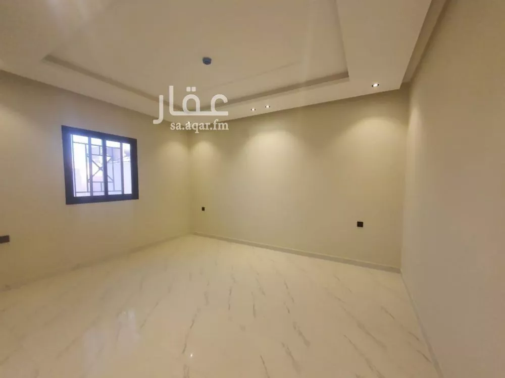 5 bedroom apartment in Badr 7