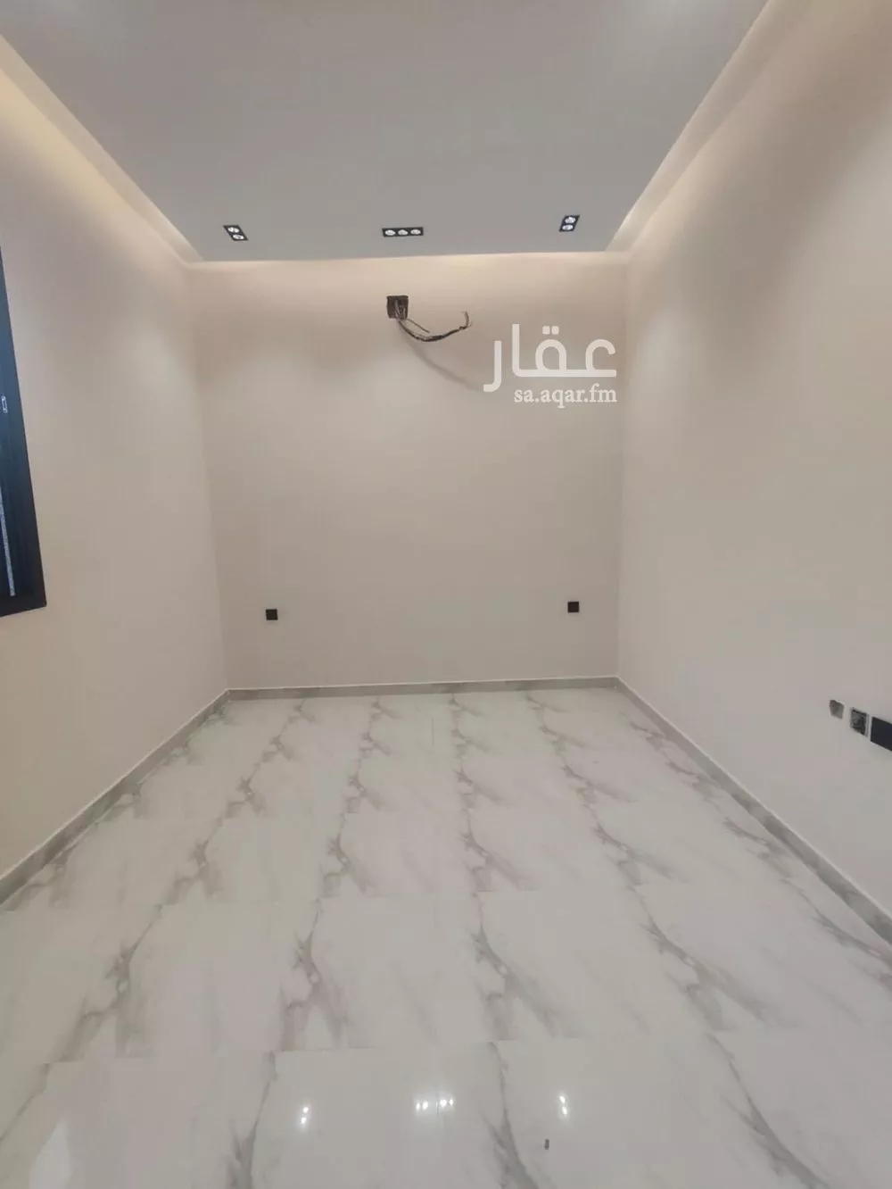 4 bedroom apartment in Al Zahrah 5