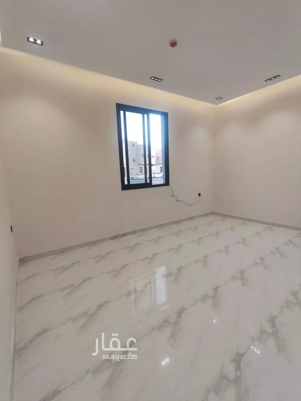 4 bedroom apartment in Al Zahrah 8