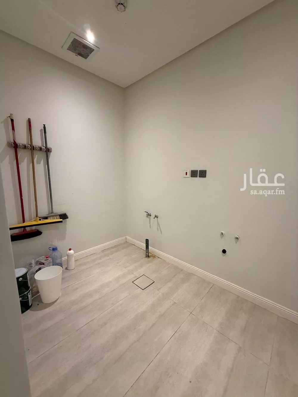 2 bedroom apartment in Al Narjis 4