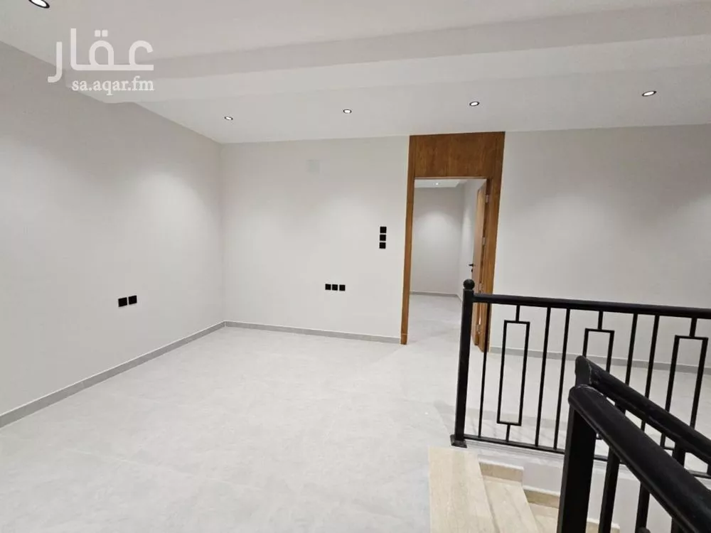 4 bedroom apartment in Dahiat Namar 11