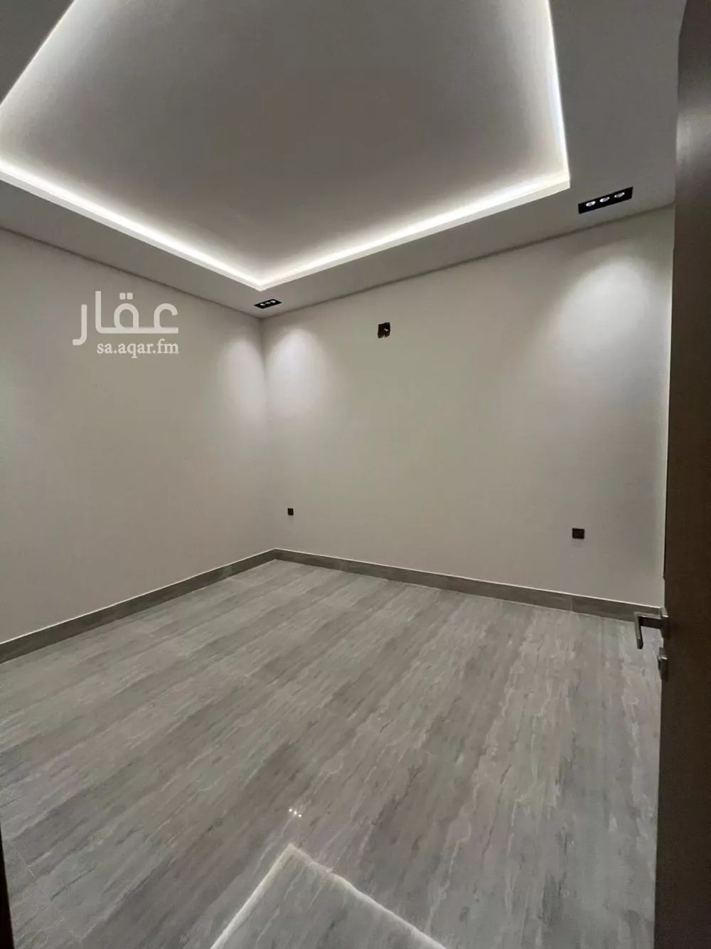 شقة 3 غرف في الرمال 6