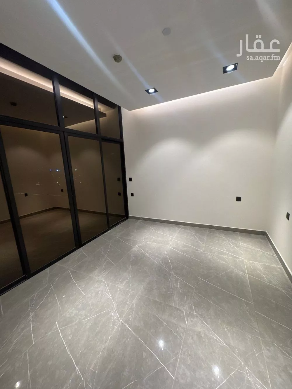 2 bedroom apartment in Al Mughrizat 11