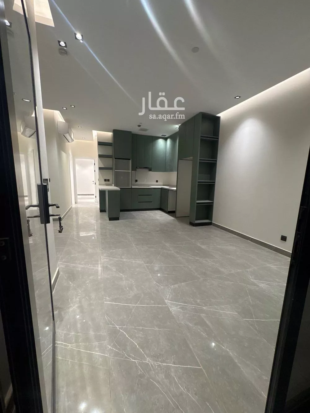 2 bedroom apartment in Al Mughrizat 4
