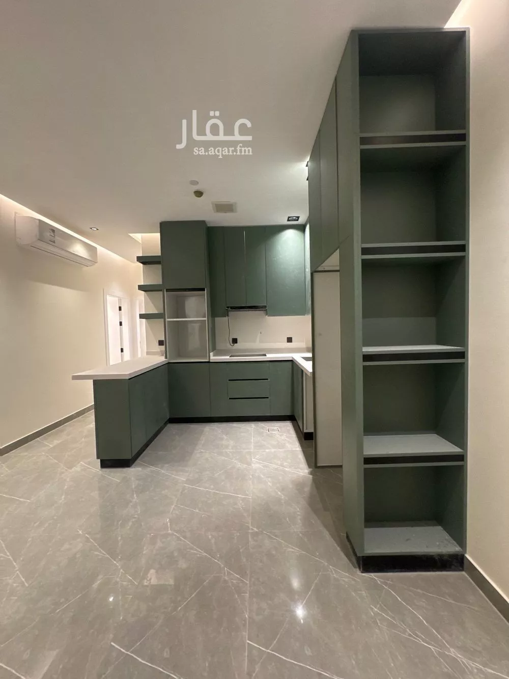 2 bedroom apartment in Al Mughrizat 6