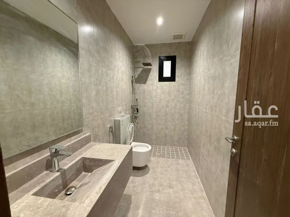 4 bedroom apartment in Ad Dar Al Baida 10