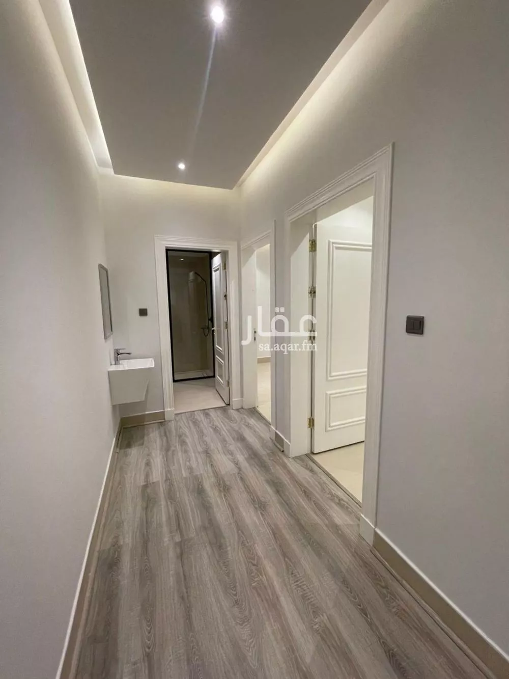 4 bedroom apartment in Al Malqa 8